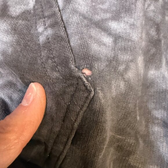 The North Face Cali Roots Hoodie Women’s Large Black Tie-Dye GUC - Picture 6 of 12